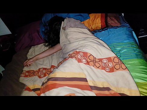 ❤️ Stedbarn skælder sin unge stedmor ud, mens hun sover. ️❌ Anal video at da.gayasianporn.ru ❌️