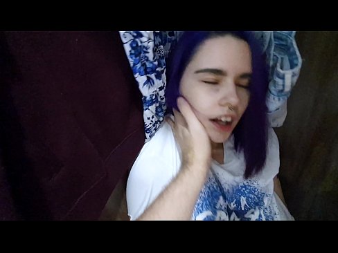 ❤️ Fandt min søster i skabet og hjalp hende med at komme ️❌ Anal video at da.gayasianporn.ru ❌️
